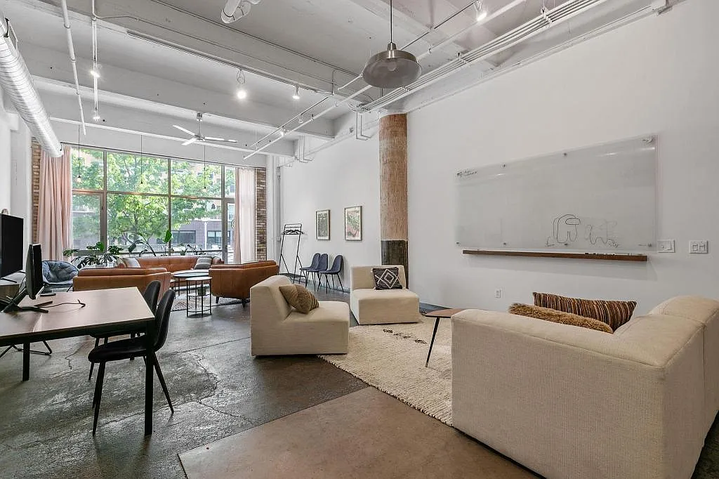 1 bed, 1.0 bath, 1545 sqft, $2,995 — Photo 4