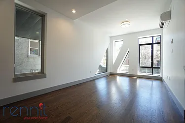 Rented by Rennit Inc.