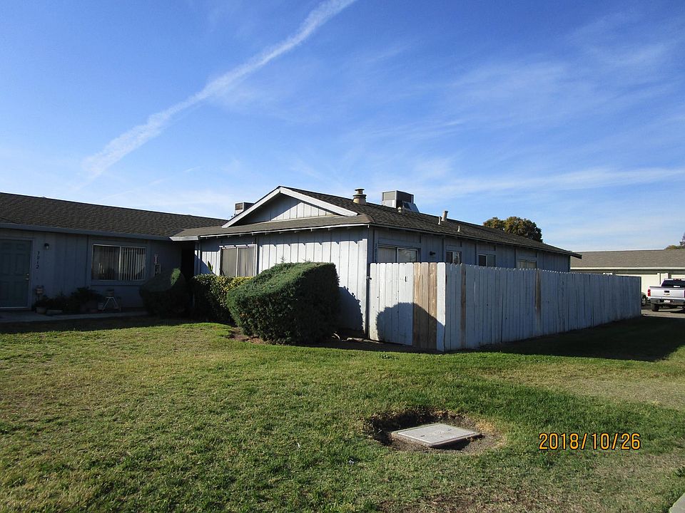 1st image of 3016 Wentworth Dr