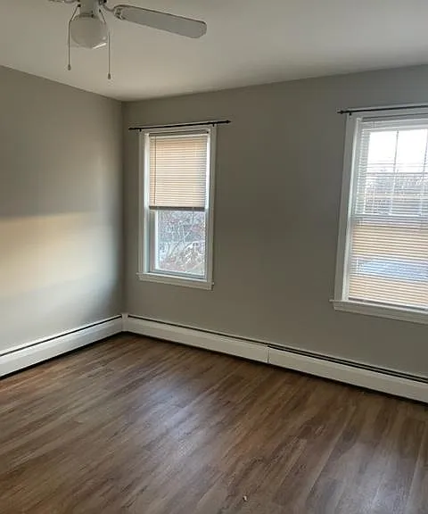 5 Greystone Ave #3R — Photo 6