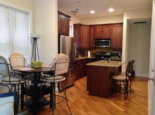 3247 N Seminary Ave #3F, Chicago, IL 60657