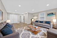 _DSC0011 (2) virtually staged.jpeg