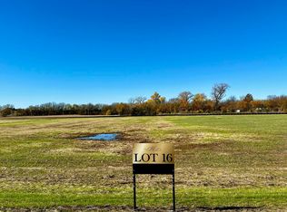 16 S Cypress Ct, Derby, KS 67037