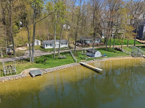 2529 Miner Lake Dr, Allegan, MI 49010