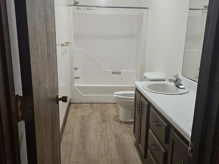 100 E Ridge Apartments Dr #100 — Photo 9