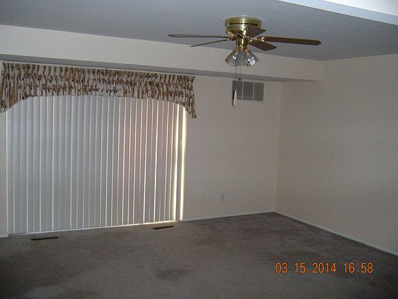 3rd image of 202 Crocker Dr Unit A