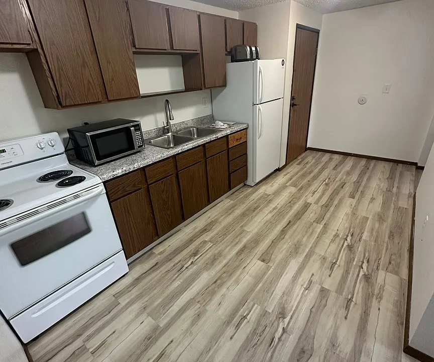 2778 6th Ave W #108