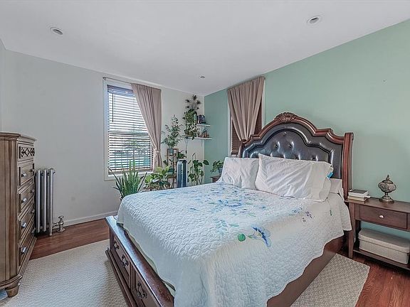 4th image of 9524 Fort Hamilton Pkwy APT 301
