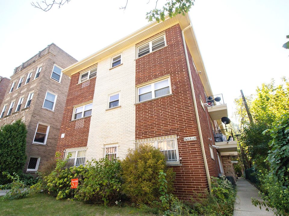 1st image of 2065 W Farwell Ave APT 3N