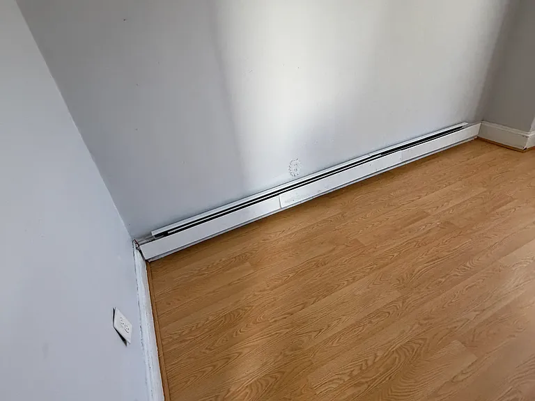 189 Griffith St #3 — Photo 20