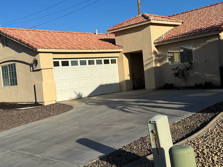 73951 White Sands Dr — Photo 1