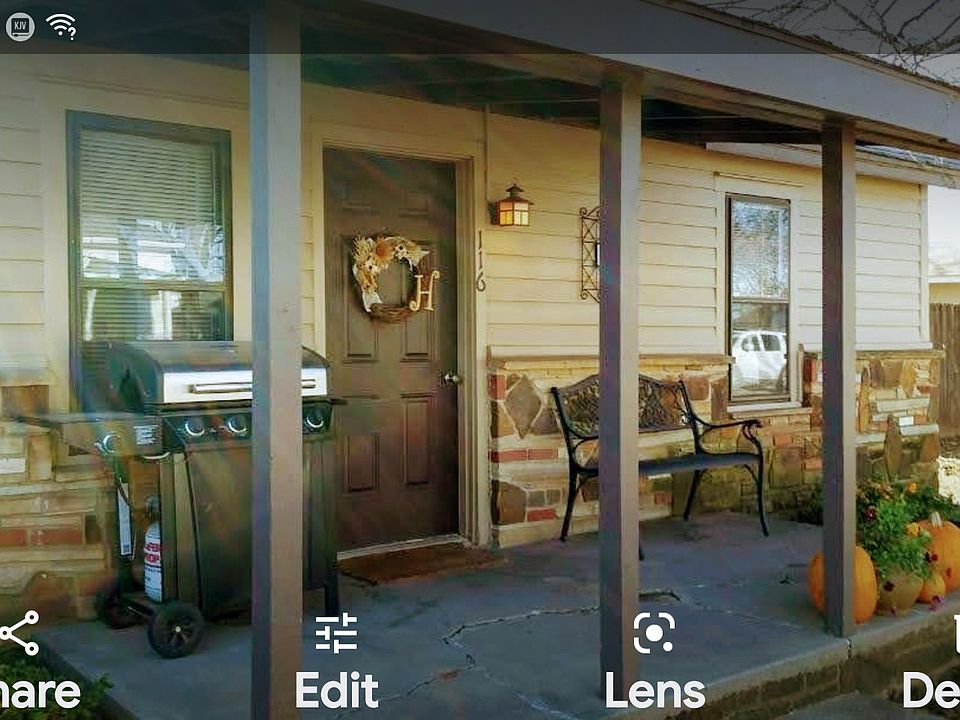 2nd image of 116 E Jefferson St