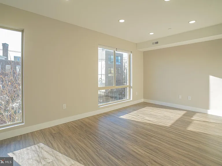 2222 Frankford Ave #3 — Photo 17
