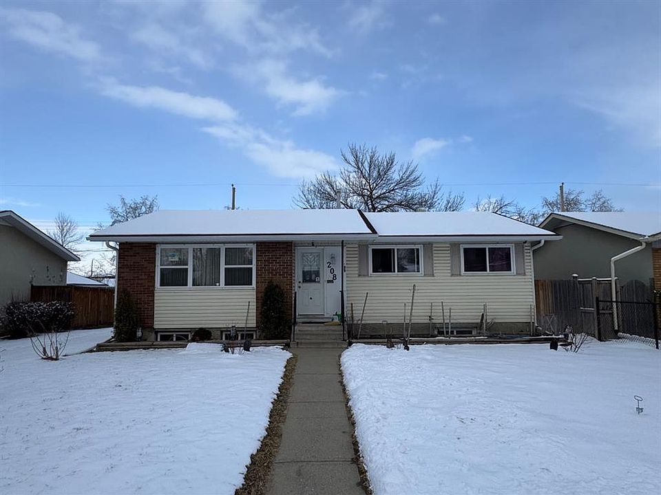 1st image of 208 W Forest Rd SE