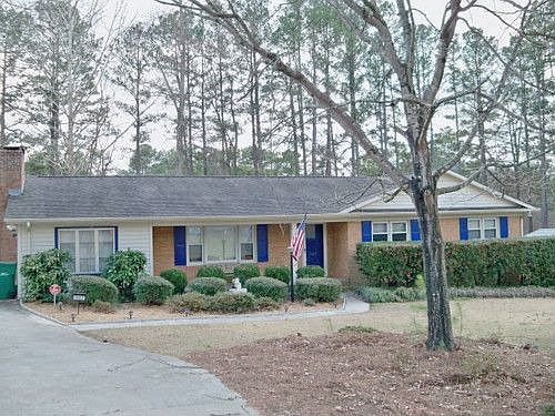 1st image of 1907 Knollwood Dr