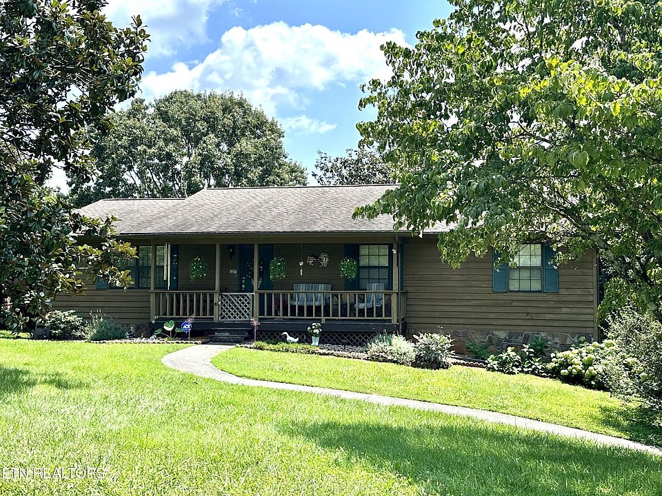 1st image of 1813 Rosemont Cir