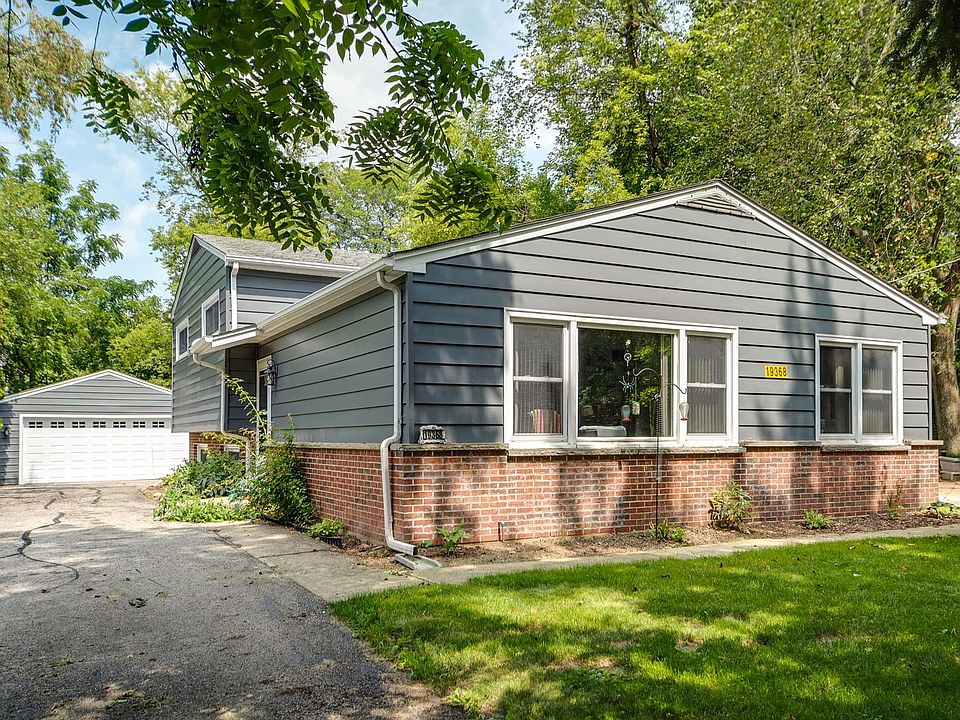 1st image of 19368 W West Shore Dr