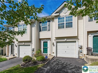 725 Trout Creek Ln, Allentown, PA, 18103