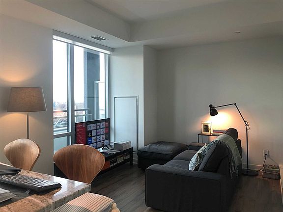 5th image of 223 Saint Clair Ave #1008