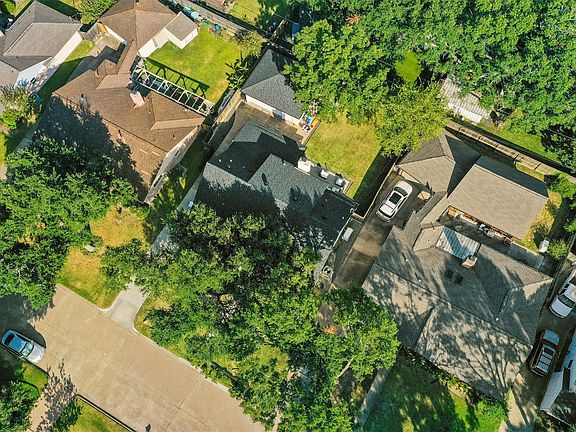 2nd image of 2318 Elmgate Dr