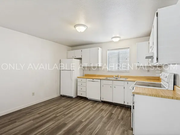 255 E Center St, Pleasant Grove, UT