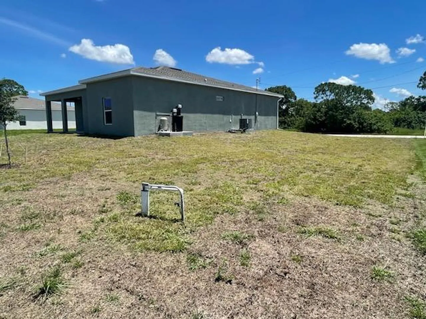 4/2 Single Family Home — Photo 4