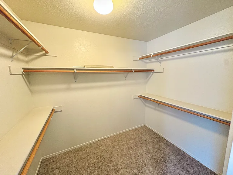 3700 W 25th Pl — Photo 16