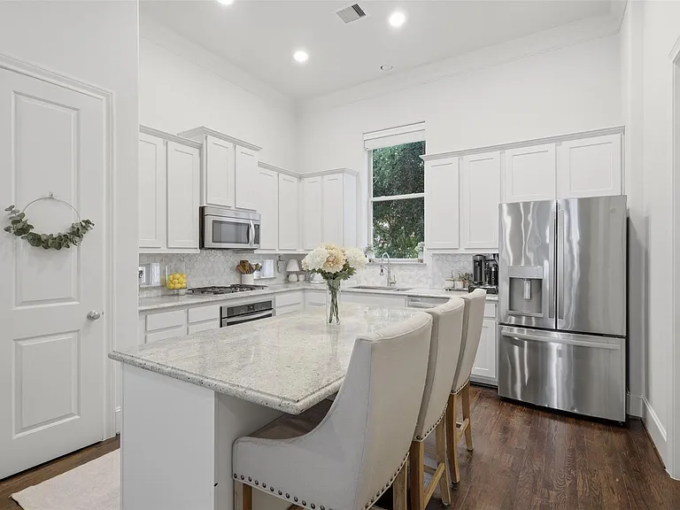 1665 Upland Lakes — Photo 4