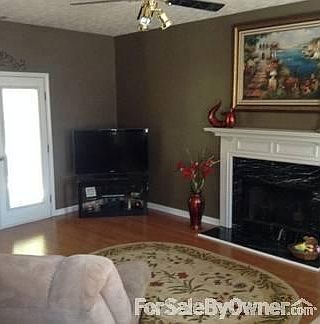 3rd image of 702 Cirrus Ct