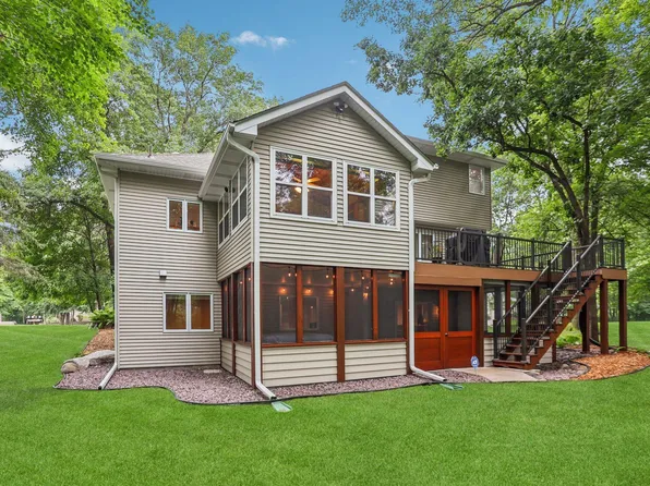 11064 Zumbrota Ct NE, Blaine, MN 55449