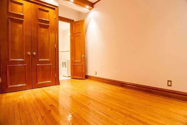 Rented by WAM Partners - William Moses Co. | media 52