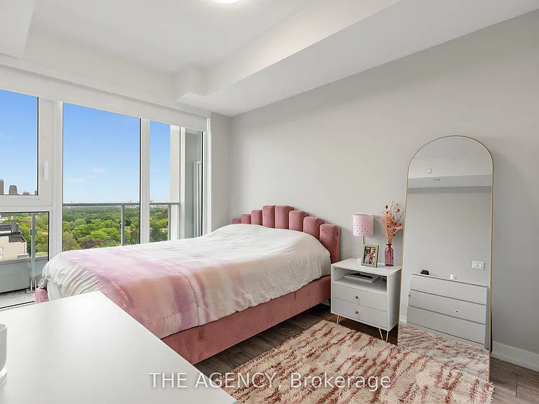 2020 Bathurst St #1817 — Photo 16