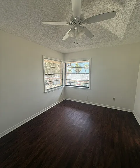 3451 S Washington Ave — Photo 9