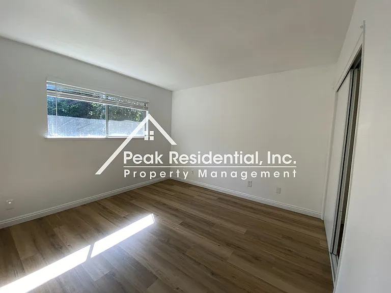1120 Morton Ct — Photo 19