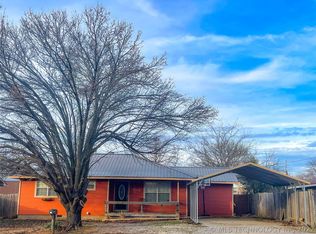 304 Northpark Ave, Sulphur, OK 73086