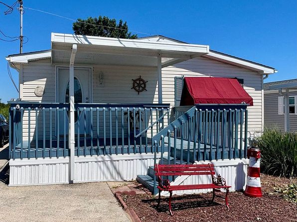 1621 S. Shore Rd. ##166