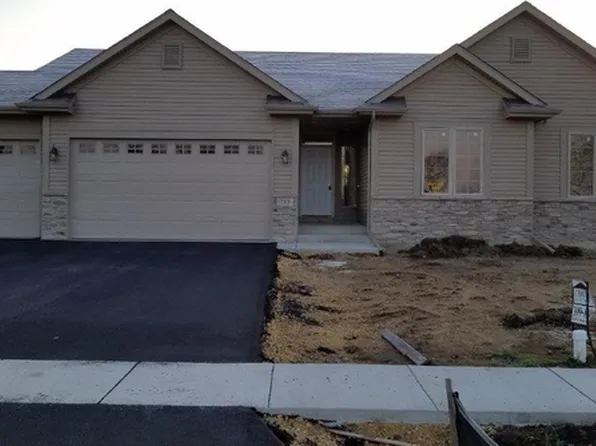 752 Clarksen Dr, Belvidere, IL 61008