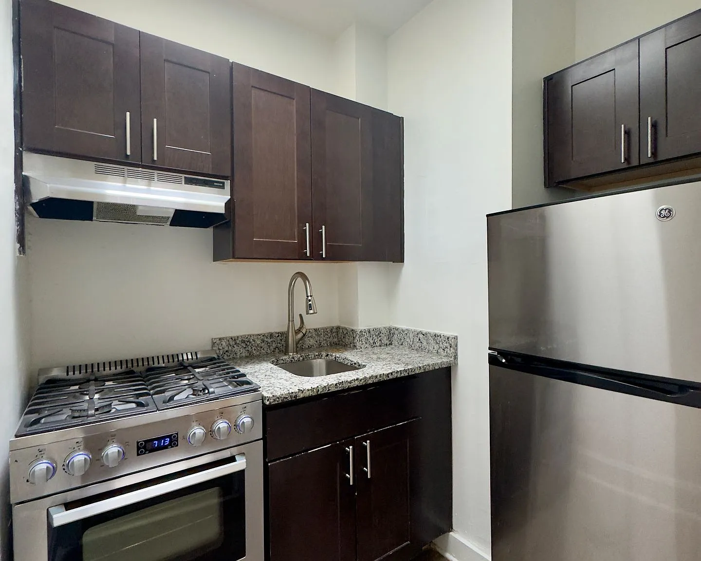 Mount Vernon Residences I — Photo 2