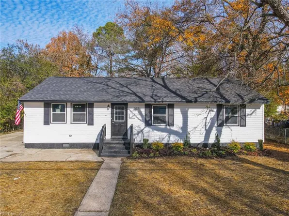 107 Woodhaven Road, Newport News, VA 23602