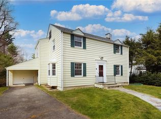 35 Robin Hill Rd, Scarsdale, NY 10583