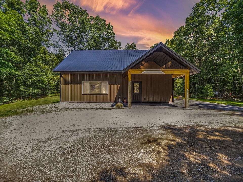 3675 White Lake Dr, Whitehall, MI 49461 MLS 23027326 Zillow