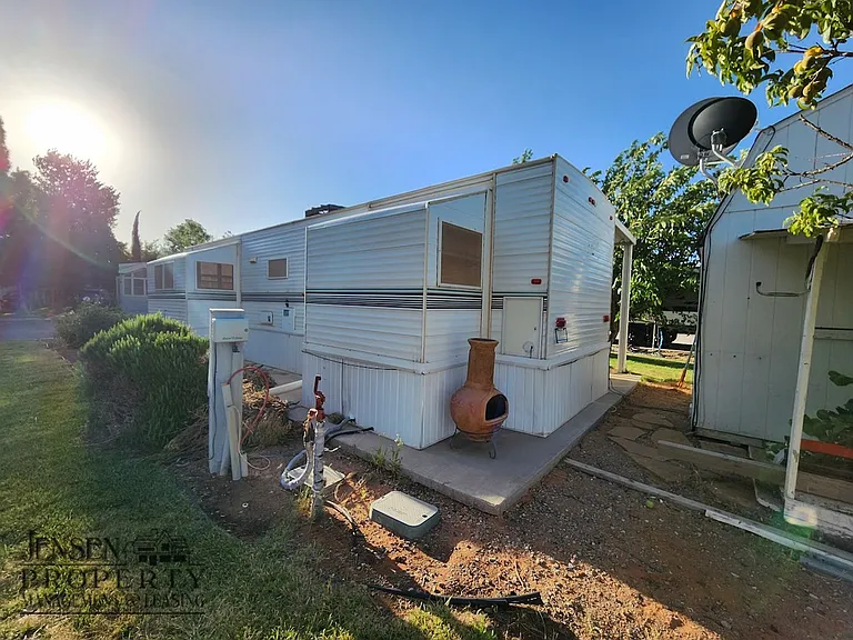 100 Lava Rd — Photo 18