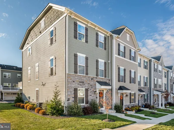 281 Sugar Maple Sq, Downingtown, PA 19335
