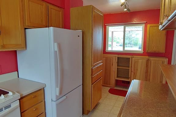 3rd image of 9770 8th St #B