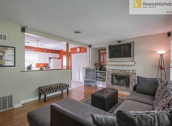 Open& light floor plan