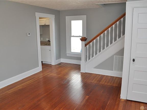 2nd image of 213 N 6th St