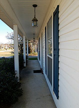 4th image of 13504 S Trace Dr
