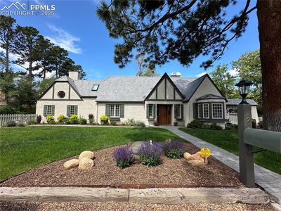 2 Mesa Ln, Colorado Springs, CO, 80906