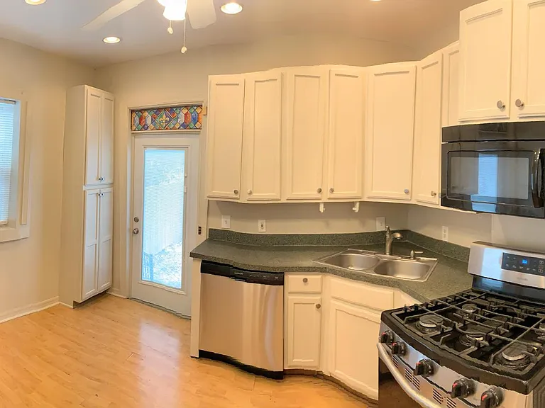 Kitchen with appliances