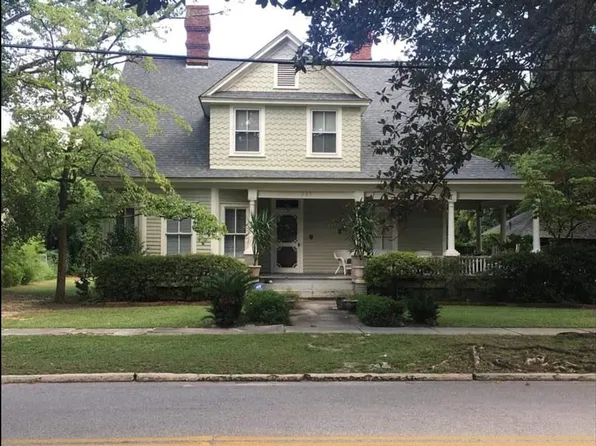 527 E Home Ave, Hartsville, SC 29550